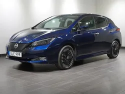 Mörkblå (universal blue black) Begagnad 2023 Nissan Leaf 360º Halvkombi | 214 800 kr (Marknadspris)