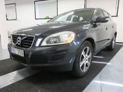 Grå Begagnad 2010 Volvo XC60 Summum SUV | 87 500 kr (Marknadspris)