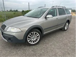 Brun Begagnad 2008 Skoda Octavia Scout Kombi | 38 900 kr (Superpris)