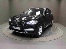 Svart Begagnad 2019 BMW X3 SUV | 299 000 kr