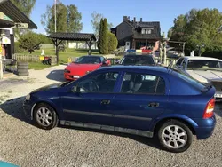 Blå Begagnad 2002 Opel Astra Halvkombi | 29 000 kr