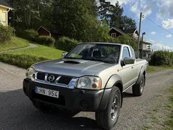 Silver Begagnad 2006 Nissan King | 70 000 kr