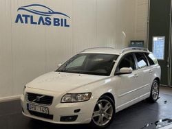 Vit Begagnad 2009 Volvo V50 Summum Kombi | 49 900 kr (Marknadspris)
