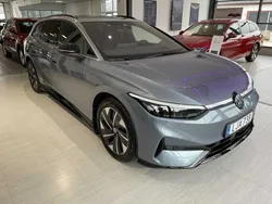 Blå Begagnad 2024 VW ID.7 Pro Sedan | 629 900 kr (Marknadspris)