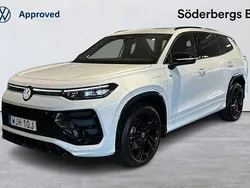 Vit (pure white) Ny 2025 VW Tayron R-line SUV | 706 900 kr (Marknadspris)