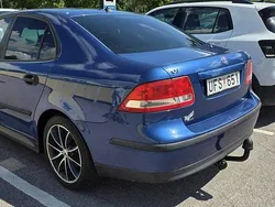 Blå Begagnad 2003 Saab 9-3 Linear Sedan | 22 500 kr