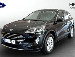Svart (black) Begagnad 2022 Ford Kuga Titanium SUV | 259 900 kr (Marknadspris)