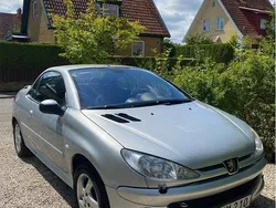 Grå Begagnad 2004 Peugeot 206 CC Cab | 35 000 kr (Lite dyr)
