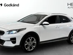 Vit (white) Begagnad 2022 Kia XCeed Advance SUV | 239 900 kr (Marknadspris)