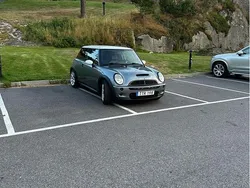 Grå Begagnad 2003 Mini Cooper S Halvkombi | 49 995 kr (Lite dyr)