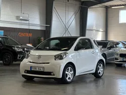 Vit Begagnad 2009 Toyota iQ Halvkombi | 44 900 kr (Marknadspris)