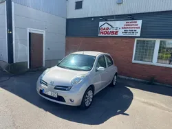 Ljusgrå Begagnad 2007 Nissan Micra Halvkombi | 31 900 kr (Marknadspris)