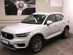 Silver Begagnad 2021 Volvo XC40 Momentum SUV | 264 500 kr (Dyr)