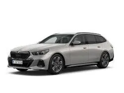 Grå Begagnad 2024 BMW 520 M Sport Kombi | 649 900 kr