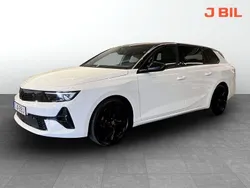 Vit Begagnad 2024 Opel Astra Kombi | 289 900 kr (Marknadspris)