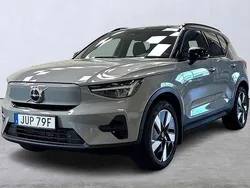 Grå Begagnad 2024 Volvo XC40 Core SUV | 409 900 kr