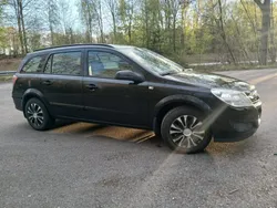 Svart Begagnad 2007 Opel Astra Kombi | 22 000 kr (Marknadspris)