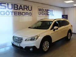 Vit Begagnad 2016 Subaru Outback SUV | 129 900 kr (Bra pris)