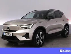 Ljusgrå Begagnad 2022 Volvo XC40 Plus SUV | 369 900 kr