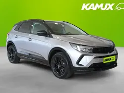 Silver/grå Begagnad 2022 Opel Grandland X GS Line SUV | 244 700 kr (Marknadspris)