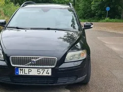 Svart Begagnad 2007 Volvo V50 Kinetic Kombi | 6 000 kr (Superpris)