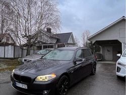 Grå Begagnad 2013 BMW 520 Kombi | 104 000 kr (Bra pris)