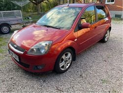 Orange Begagnad 2008 Ford Fiesta Halvkombi | 16 500 kr (Marknadspris)
