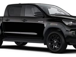 Svart Begagnad 2024 Toyota HiLux Pickup | 699 900 kr (Dyr)