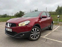 Röd Begagnad 2010 Nissan Qashqai SUV | 89 700 kr (Marknadspris)