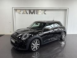 Svart Begagnad 2021 Mini Cooper S Halvkombi | 249 000 kr (Marknadspris)