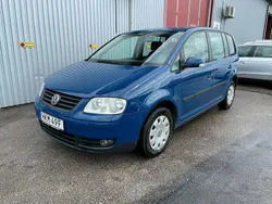 Blå Begagnad 2003 VW Touran Comfortline Minibuss | 27 500 kr
