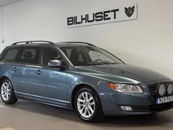 Blå Begagnad 2013 Volvo V70 Kinetic Kombi | 89 900 kr (Dyr)
