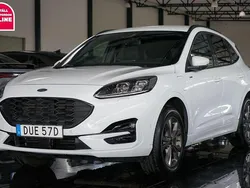 Vit Begagnad 2022 Ford Kuga ST-Line SUV | 254 500 kr (Marknadspris)