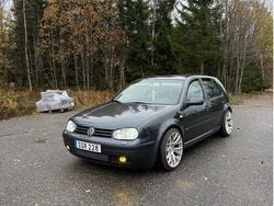 Grå Begagnad 2002 VW Golf IV GTI Halvkombi | 28 500 kr