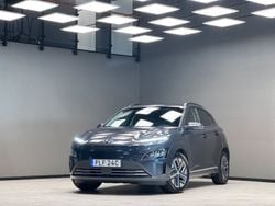 Grå Begagnad 2022 Hyundai Kona Advanced SUV | 309 900 kr (Dyr)