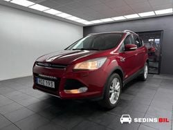 Röd Begagnad 2015 Ford Kuga Titanium SUV | 109 900 kr (Superpris)