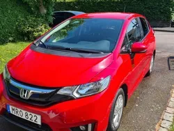 Röd Begagnad 2016 Honda Jazz Halvkombi | 109 900 kr (Lite dyr)