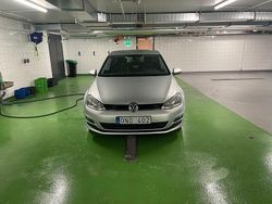 Silver Begagnad 2013 VW Golf VII Halvkombi | 88 000 kr (Marknadspris)
