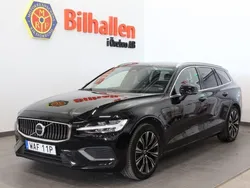 Svart Begagnad 2022 Volvo V60 Core Kombi | 329 000 kr (Bra pris)