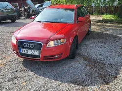Röd Begagnad 2006 Audi A4 Comfort Kombi | 31 000 kr (Marknadspris)