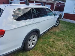Vit Begagnad 2017 VW Passat Kombi | 159 000 kr (Marknadspris)