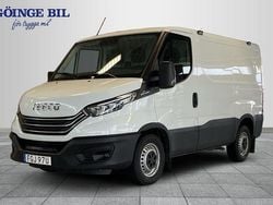 Flerfärgad Begagnad 2022 Iveco Daily Van | 299 000 kr (Bra pris)