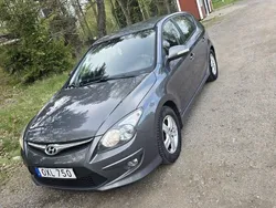 Grå Begagnad 2011 Hyundai i30 Halvkombi | 47 999 kr (Marknadspris)
