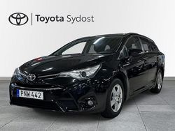 Svart Begagnad 2015 Toyota Avensis Active Kombi | 144 900 kr (Marknadspris)