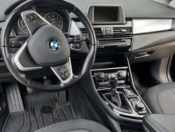 Svart Begagnad 2016 BMW 216 Active Tourer Advantage Minibuss | 88 000 kr