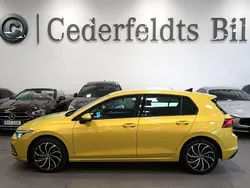Gul Begagnad 2020 VW Golf VII Pro Halvkombi | 198 900 kr (Marknadspris)