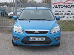 Blå Begagnad 2008 Ford Focus Trend Halvkombi | 29 900 kr (Marknadspris)