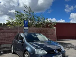 Blå Begagnad 2007 VW Golf V Trendline Halvkombi | 30 000 kr (Marknadspris)