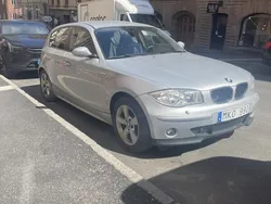 Grå Begagnad 2007 BMW 116 Advantage Halvkombi | 55 000 kr (Marknadspris)
