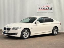 Vit Begagnad 2010 BMW 520 Sedan | 109 900 kr (Marknadspris)